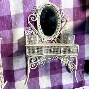 Miniature dollhouse 1/12 scale WHITE WIRE VANITY.